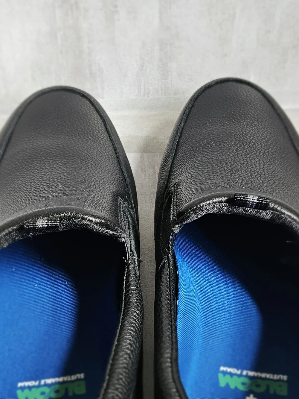 Nunn Bush Men's Memory Foam Slip-On Loafers Black Leather Shoes Size 10W NWOB